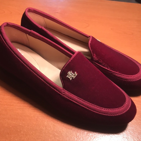 Women’s size 6 Lauren Ralph Lauren loafers. - Picture 2 of 5